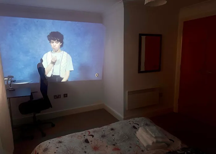 Birmingham City Centre Cozy 1Br With Projector