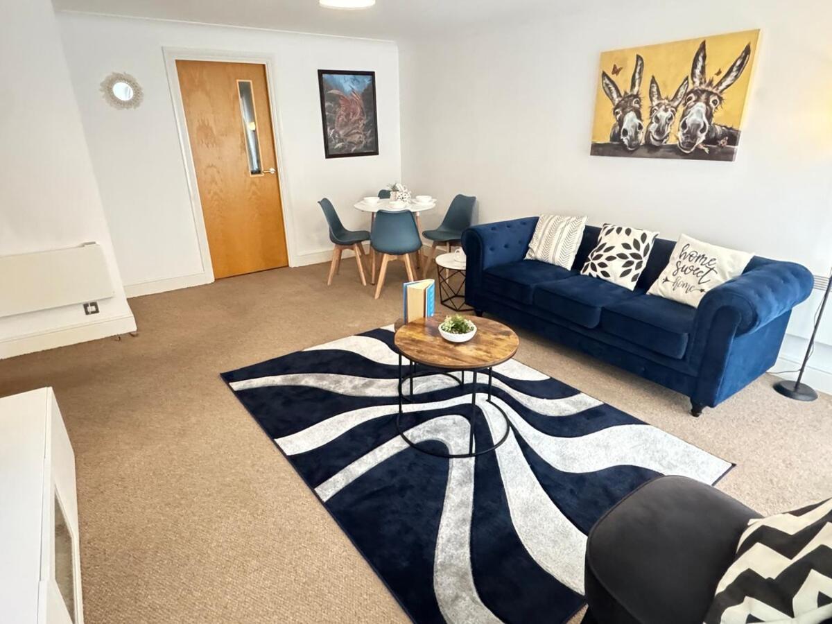 Centre Cozy 1br With Projector Appartamento Birmingham