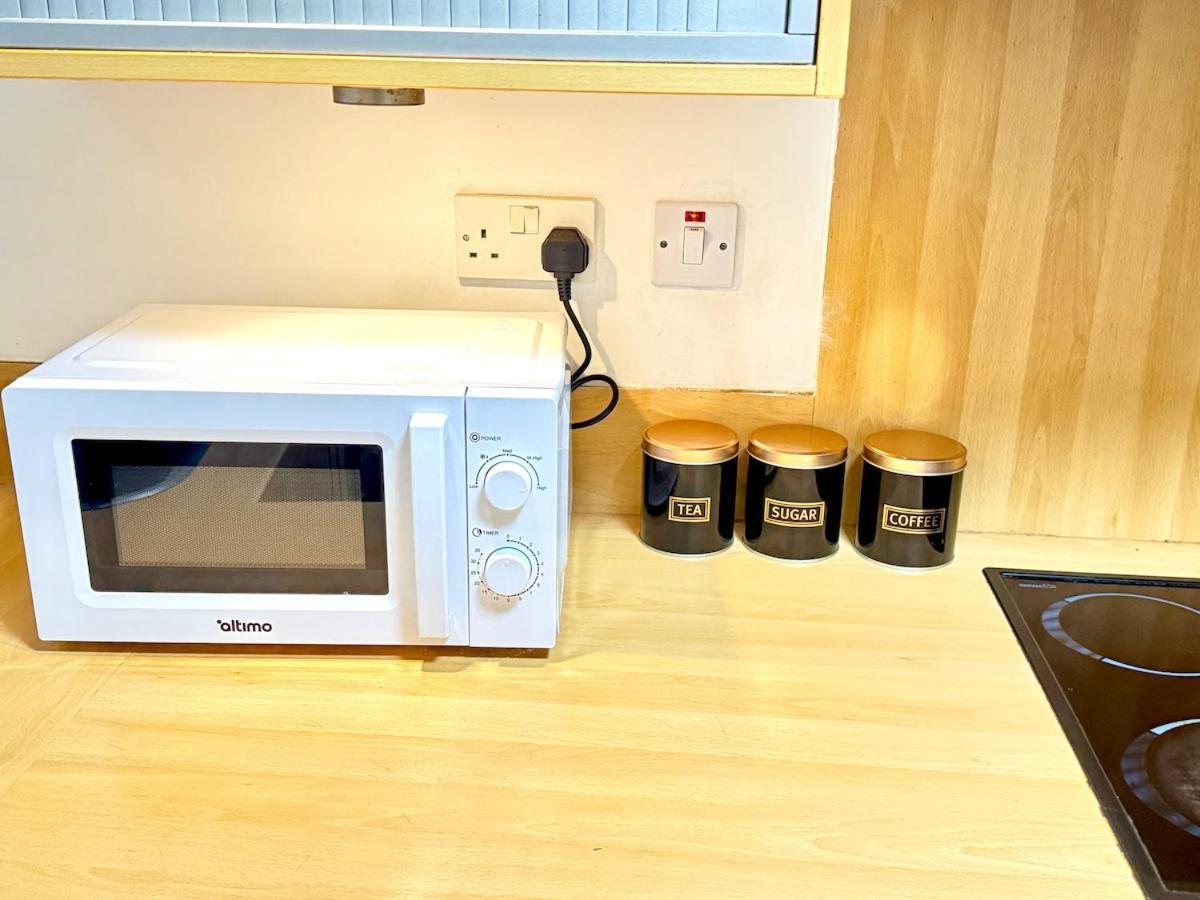 Centre Cozy 1br With Projector Appartamento Birmingham